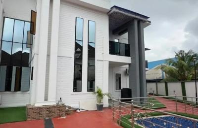 Fully Furnished Smart 5 Bedroom Duplex plus 2 and 3 Bedroom Apartments, SARS Road
